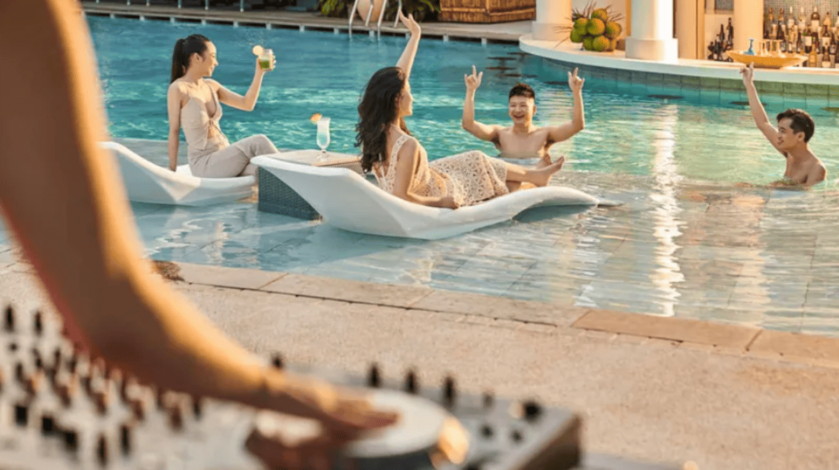 summer promotion