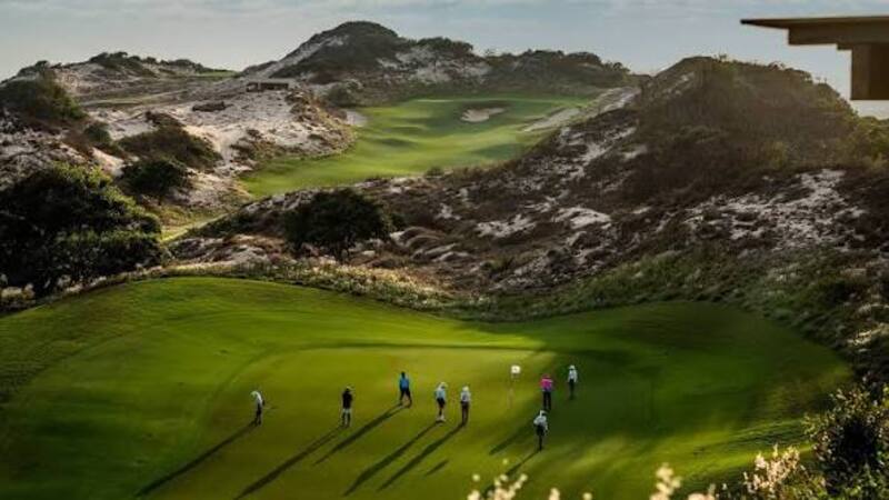  sân golf đẳng cấp cho tour team building
