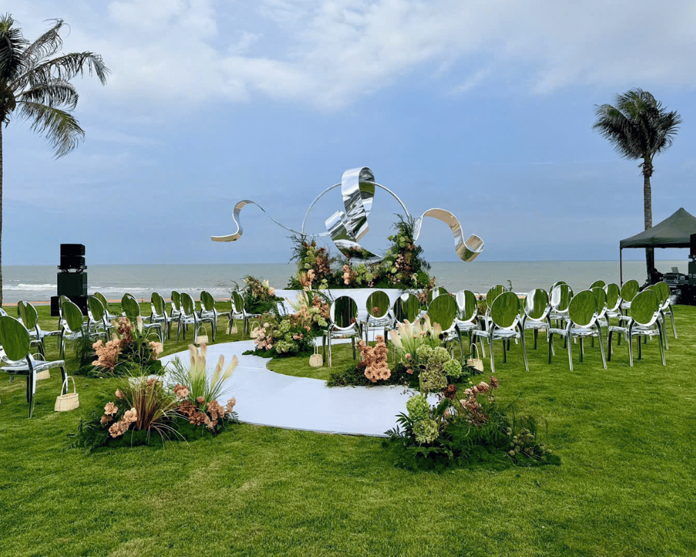 beach wedding