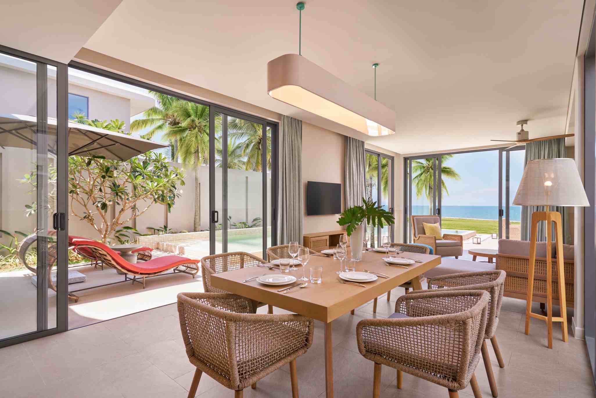 Carmelina-Beach-Resort-Ho-Tram