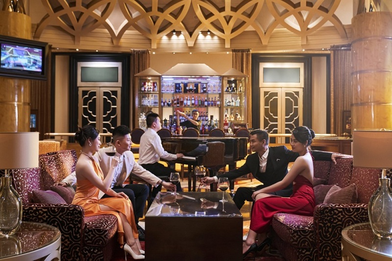 Lounge là nơi để khách nghỉ ngơi, thư giãn hoặc thưởng thức đồ uống giữa các phiên chơi the-grand-casino-Ho-Tram