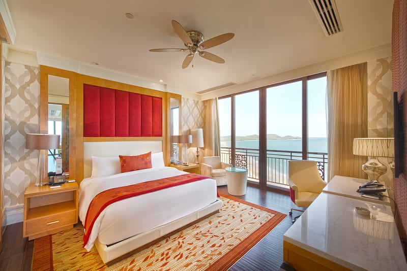 khách sạn Hồ Tràm