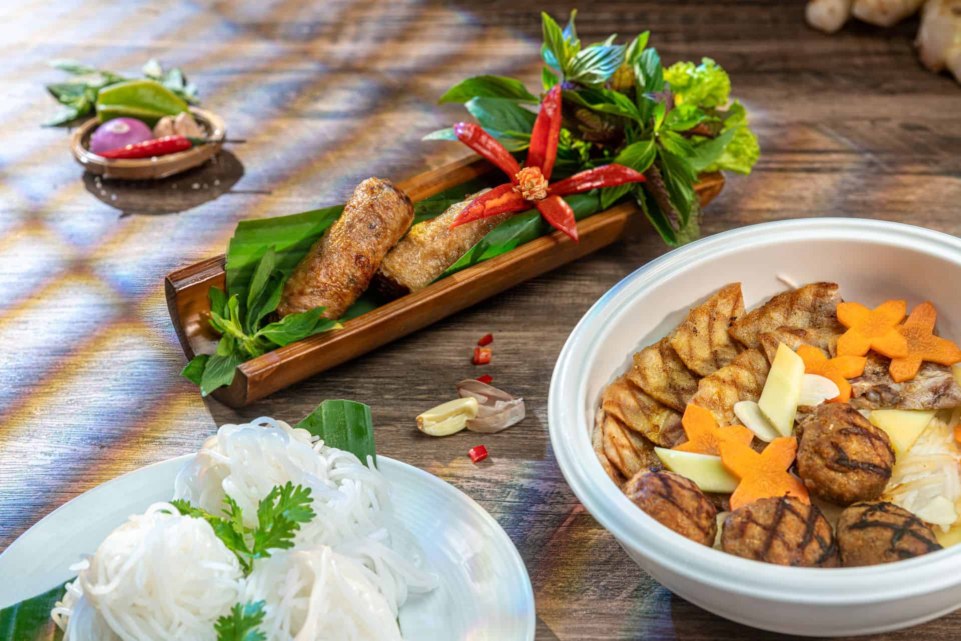 Không gian ẩm thực Việt tại Nếm Restaurant The Grand Ho Tram